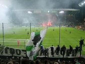 Saison 2005 / 2006 - ASSE / Paris : Drapeaux et fumigènes
